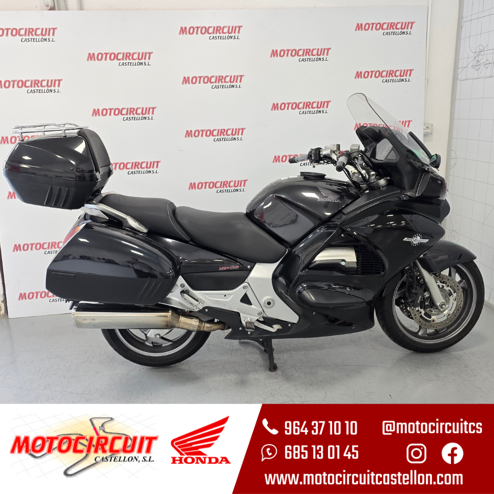 HONDA - PAN EUROPEAN 1300 - Image 18