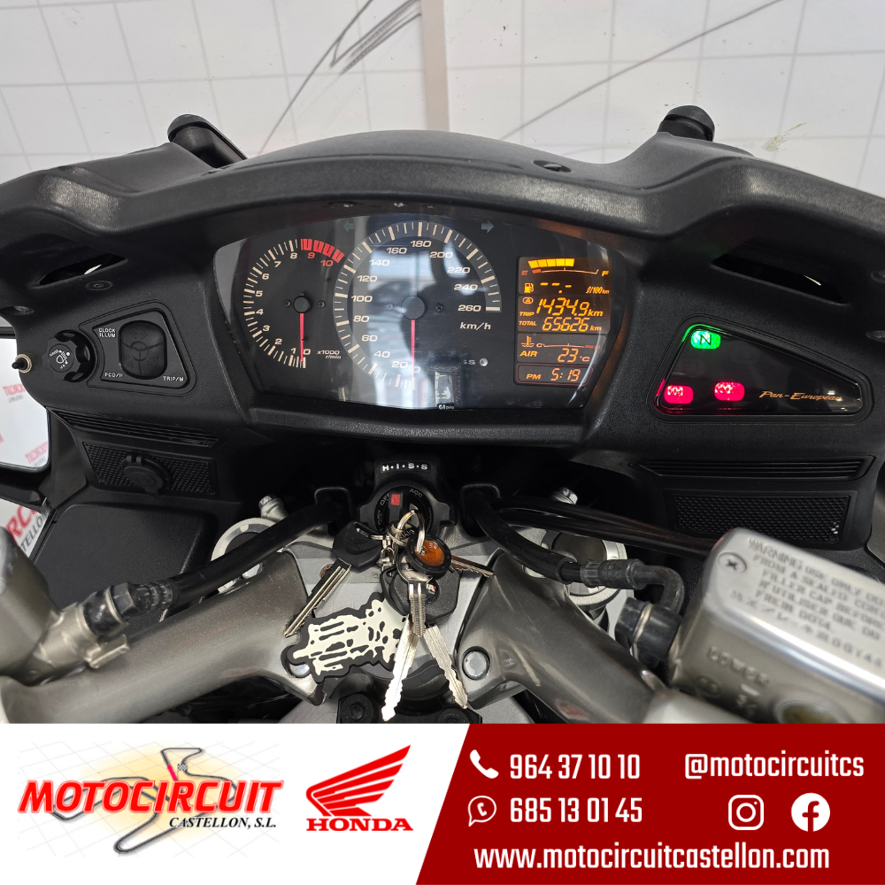 HONDA - PAN EUROPEAN 1300 - Image 9